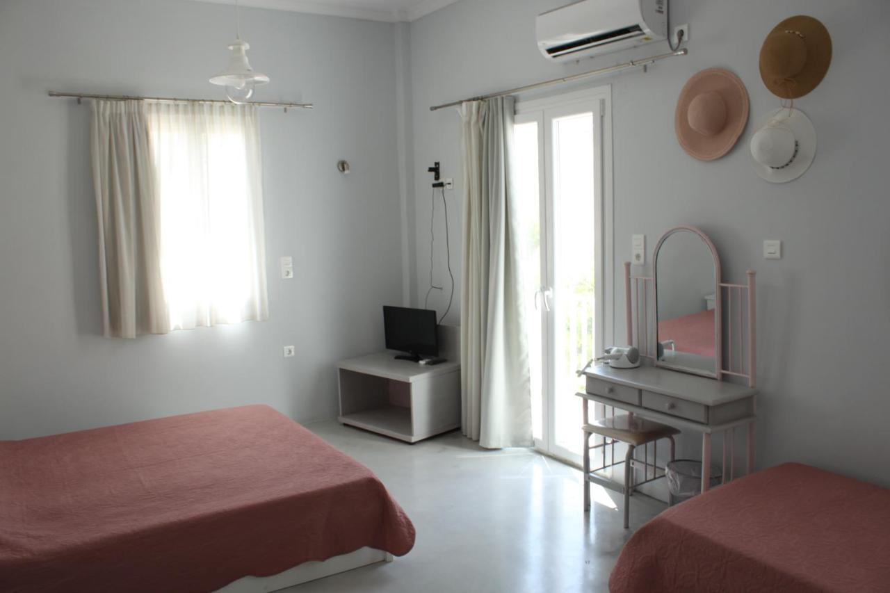 Passos Rooms Parikia  Bagian luar foto